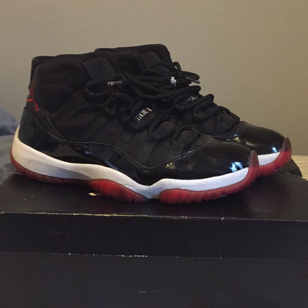 Jordan bred 11s